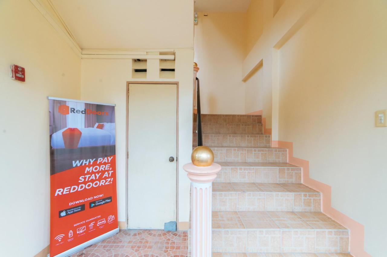 Reddoorz @ Q Abeto Street Mandurriao Hotell Iloilo Eksteriør bilde